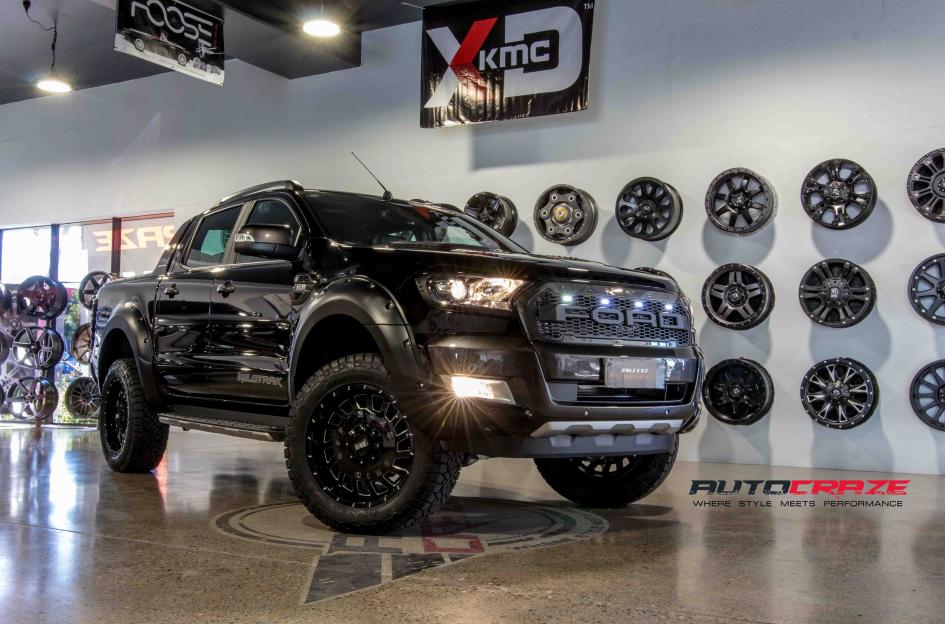 FORD RANGER GD03 GLOSS BLACK MILLED ACCENTS