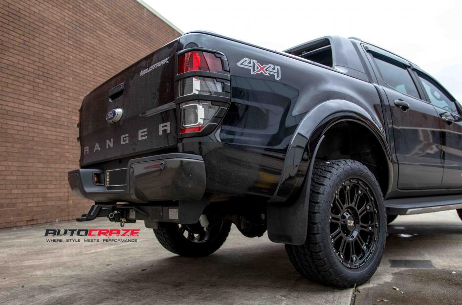 FORD RANGER HOSS XD II GLOSS BLACK