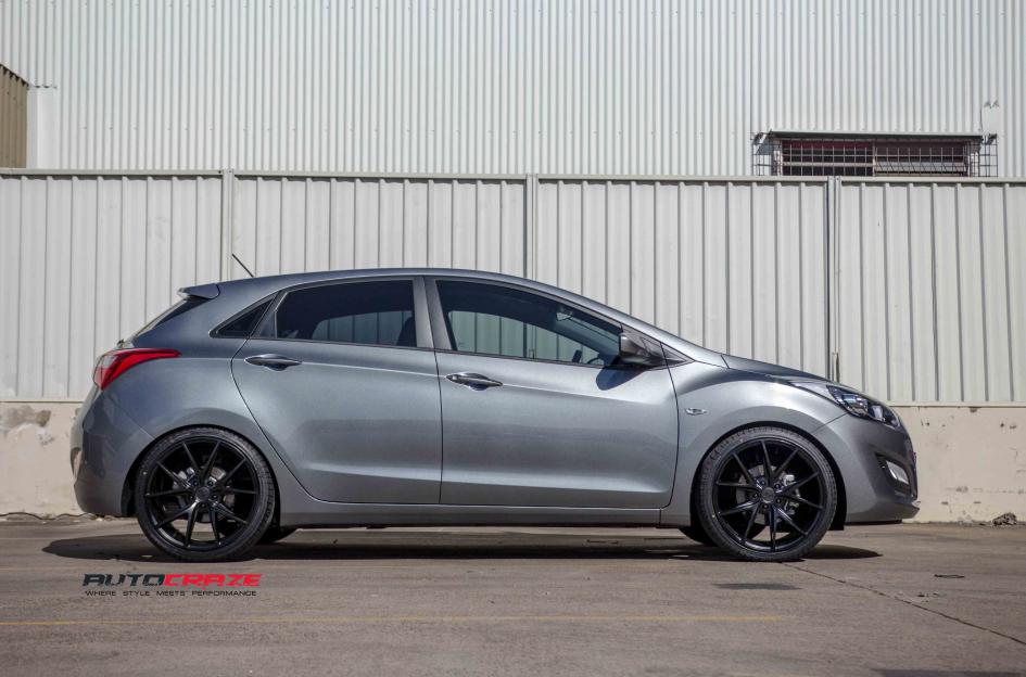 HYUNDAI I30 MISANO MATTE BLACK