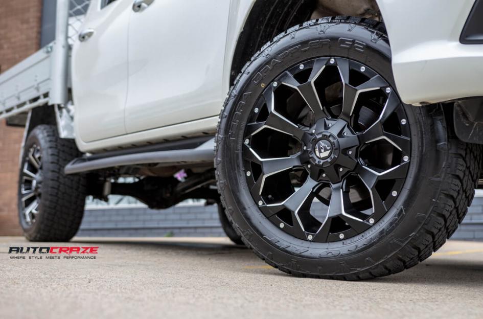 TOYOTA HILUX N80 4WD ASSAULT GLOSS BLACK MILLED ACCENTS