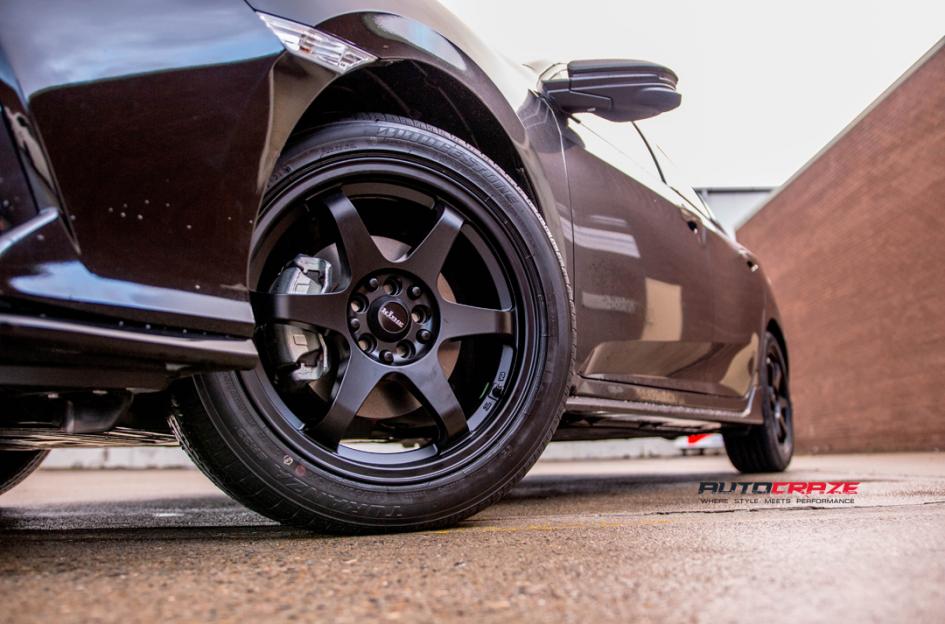 HONDA CIVIC 5 STUD KATANA SATIN BLACK