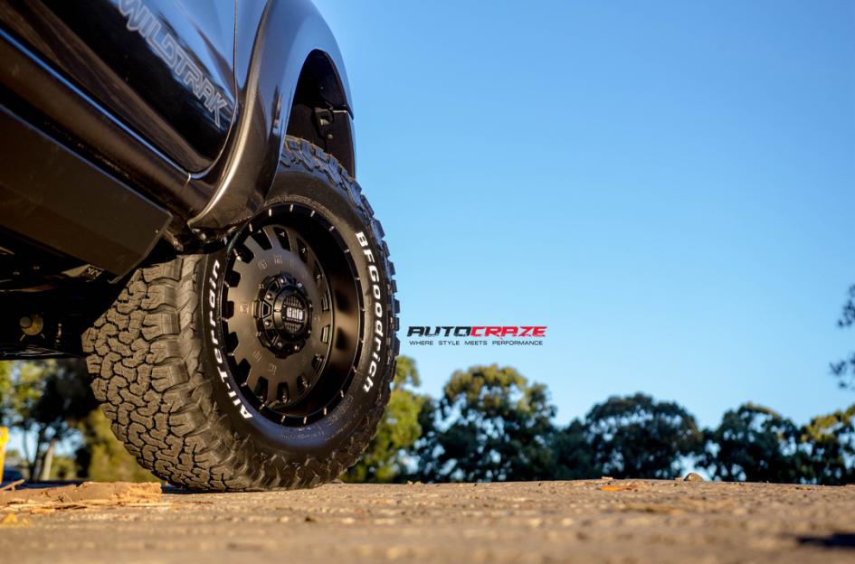FORD RANGER GD03 MATTE BLACK MACHINED FACE WITH DARK MATTE TINT