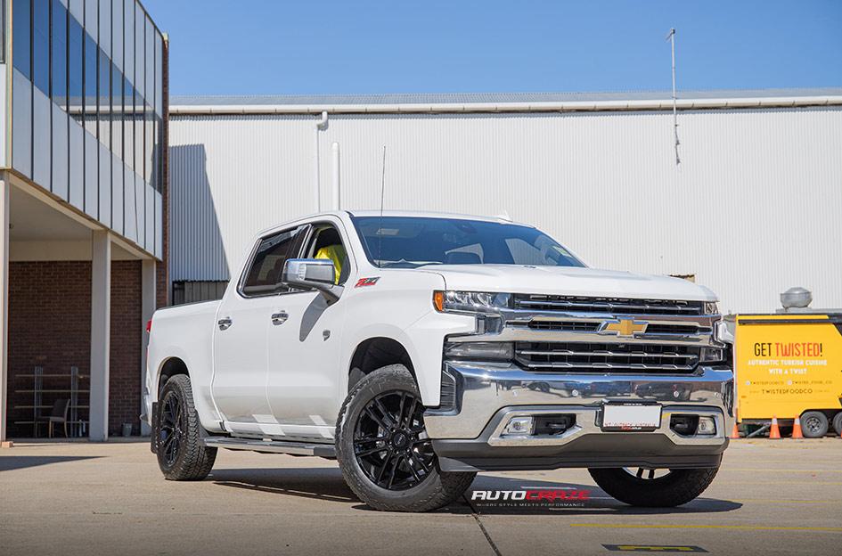 CHEVROLET SILVERADO HE918 GLOSS BLACK