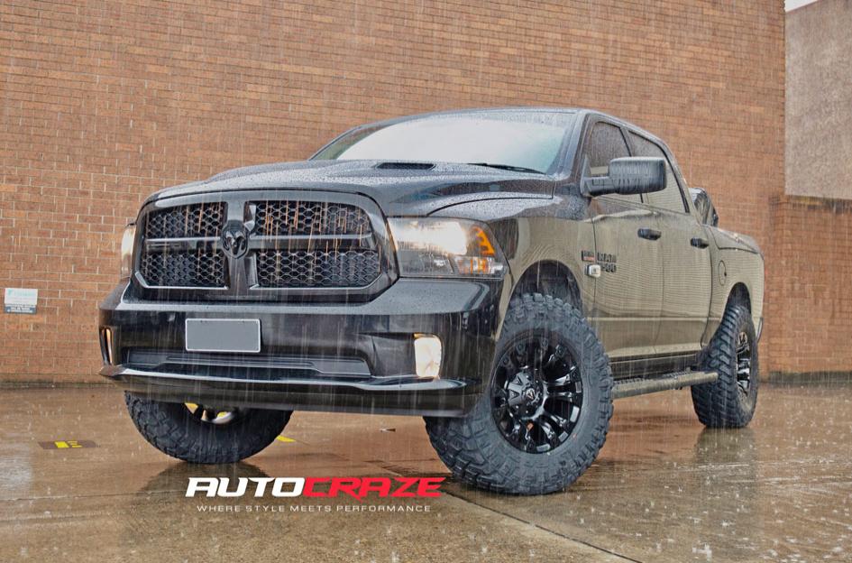 DODGE-RAM-VAPOR-MATTE-BLACK