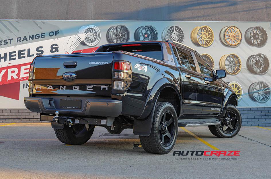 FORD RANGER RAPTOR GD04 MATTE BLACK