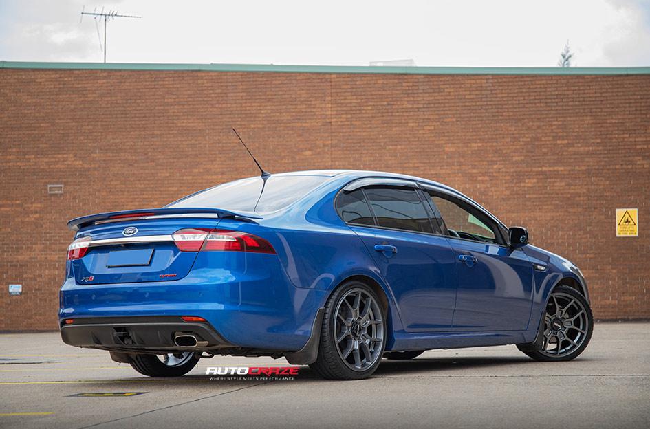 FORD-FALCON-XR6-FG-ZMO-MATTE-ANTHRACITE
