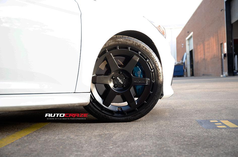 FORD FOCUS  5 STUD  KB1 MATTE BLACK