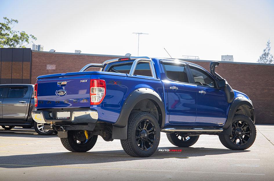 FORD-RANGER-VAPOR-MATTE-BLACK