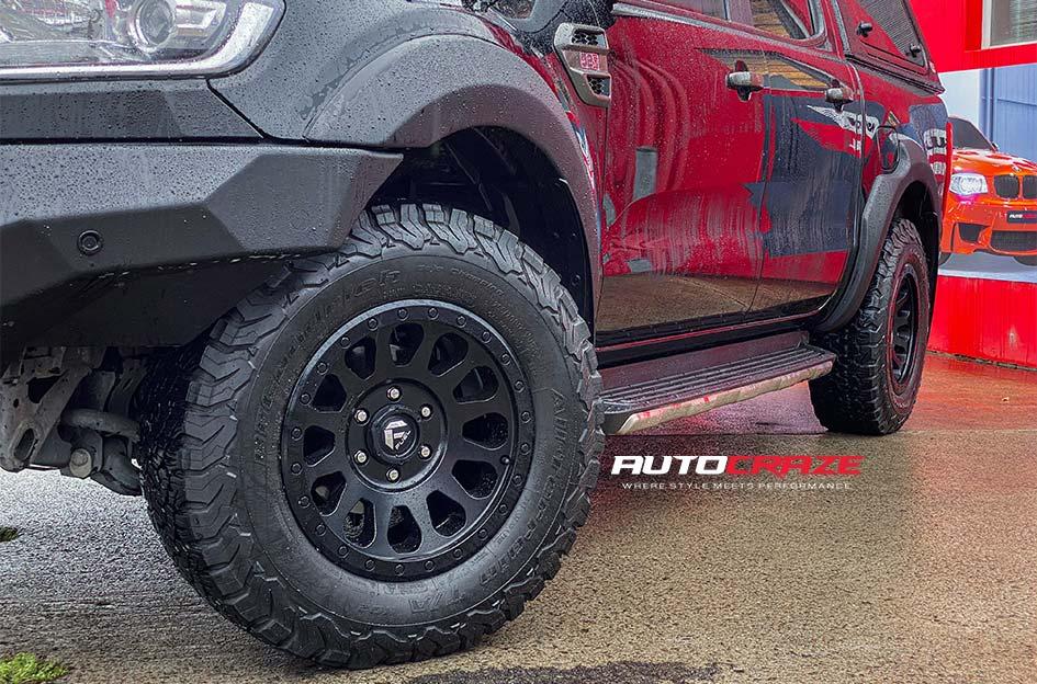 FORD-RANGER-VECTOR-MATTE-BLACK