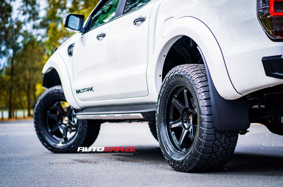 FORD RANGER PROSECUTOR MATTE BLACK