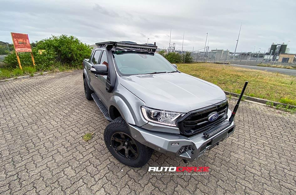 FORD RANGER BEAST BLACK MACHINED WITH DARK TINT