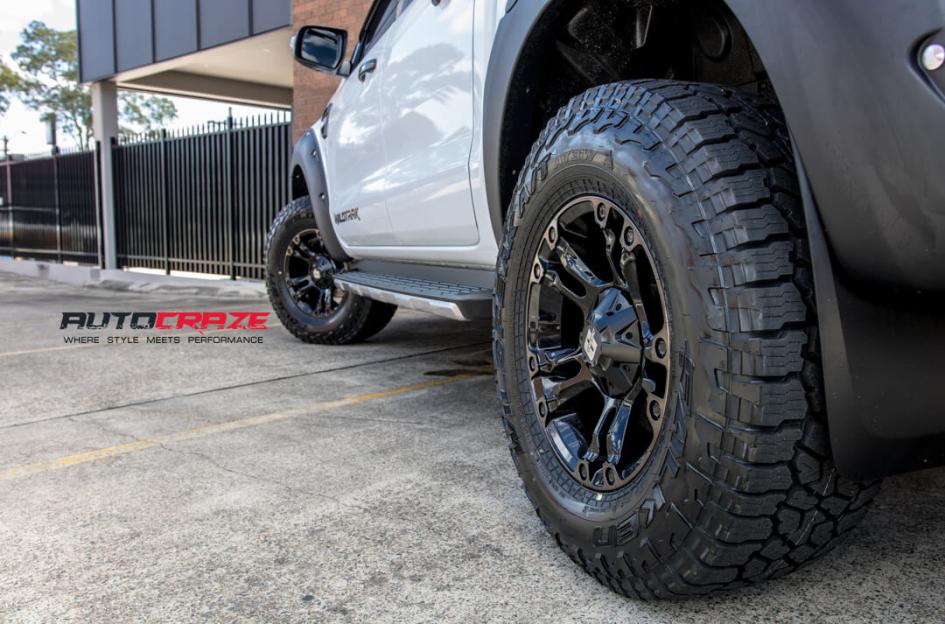TOYOTA HILUX N80 4WD AVALANCHE MACHINED FACE MATTE BLACK DARK TINT
