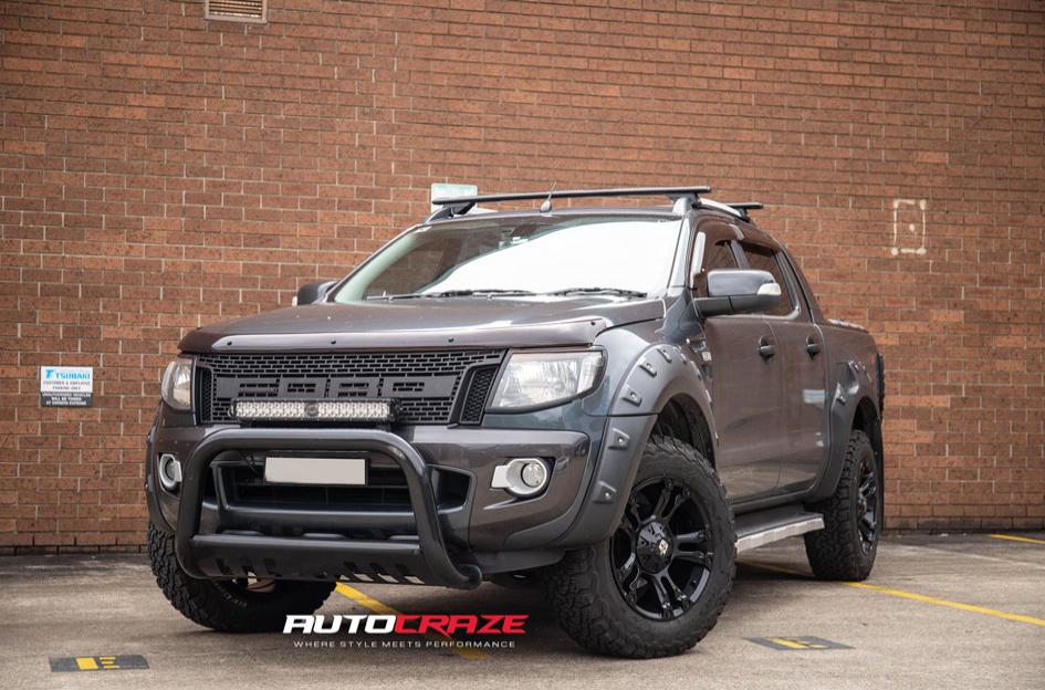 FORD RANGER VAPOR MATTE BLACK