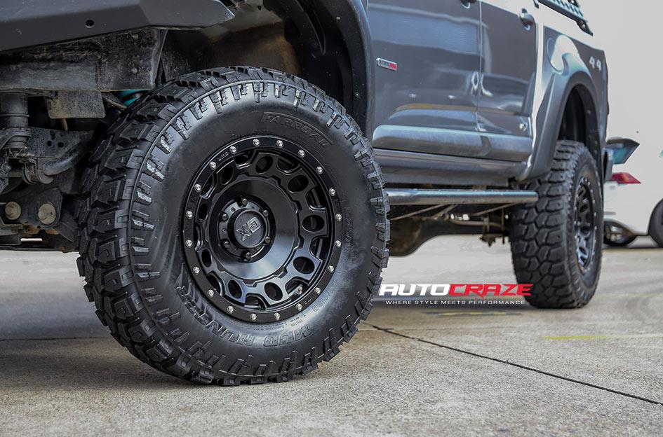 HOLDEN COLORADO HOLESHOT XD SATIN BLACK