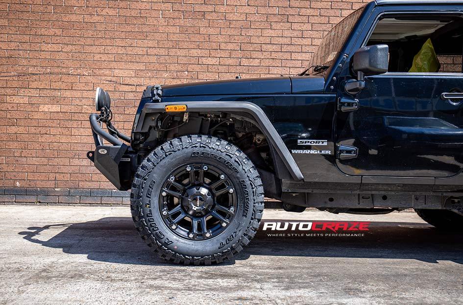 JEEP WRANGLER OUTLAW SATIN BLACK