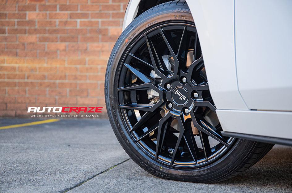 MAZDA-3-GAMMA-GLOSS-BLACK