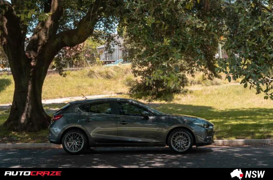 MAZDA-3-HOCKENHEIM-HYPER-BLACK