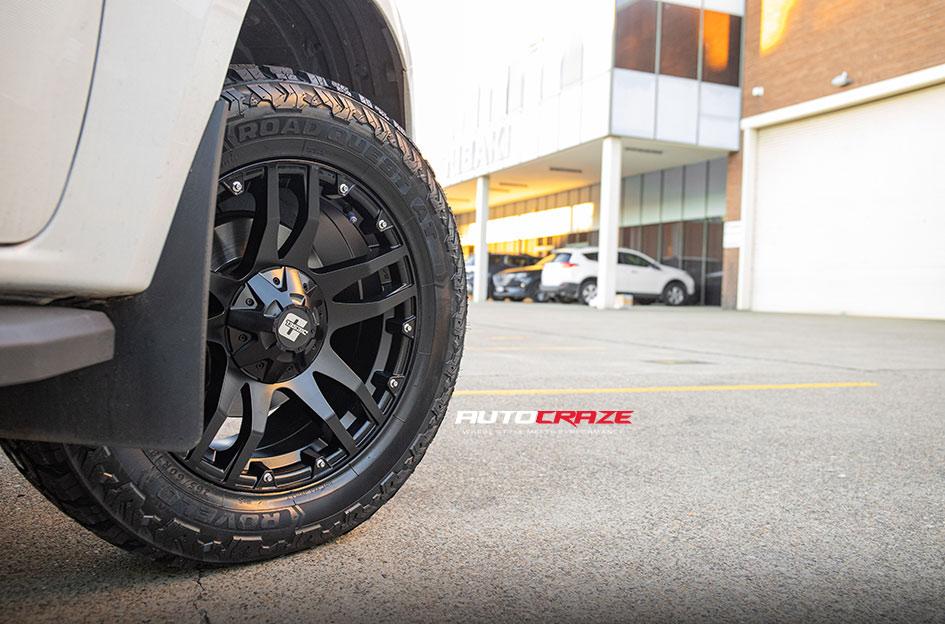 MERCEDES X CLASS CLIFF MATTE BLACK 