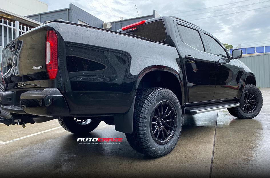 MERCEDES X CLASS REBEL MATTE BLACK