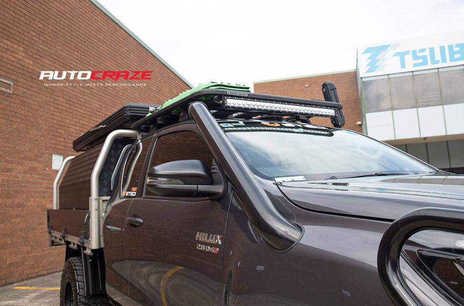 TOYOTA HILUX N80 4WD AX202 CAST IRON BLACK