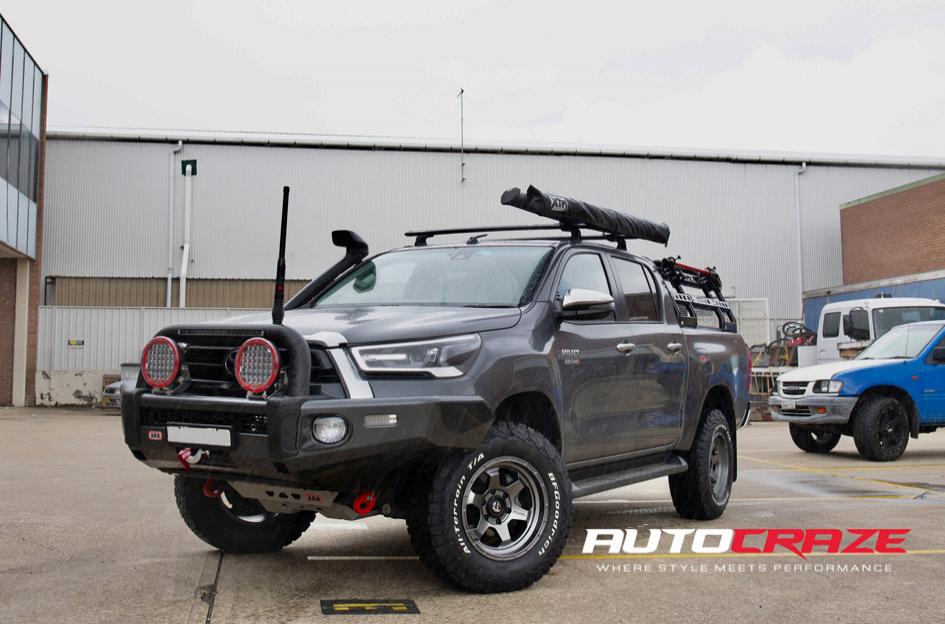 TOYOTA HILUX N80 4WD SHOK ANTHRACITE 