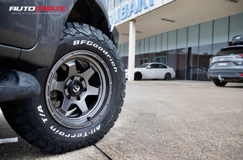 TOYOTA HILUX N80 4WD SHOK ANTHRACITE 