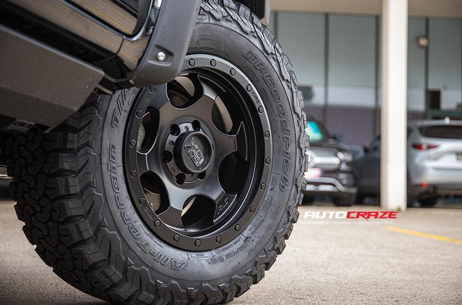 TOYOTA HILUX N80 4WD RG1 SATIN BLACK