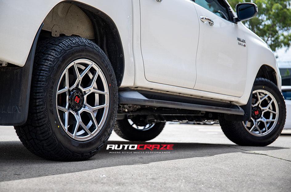 TOYOTA HILUX 4WD SABBATH HYPERBLACK