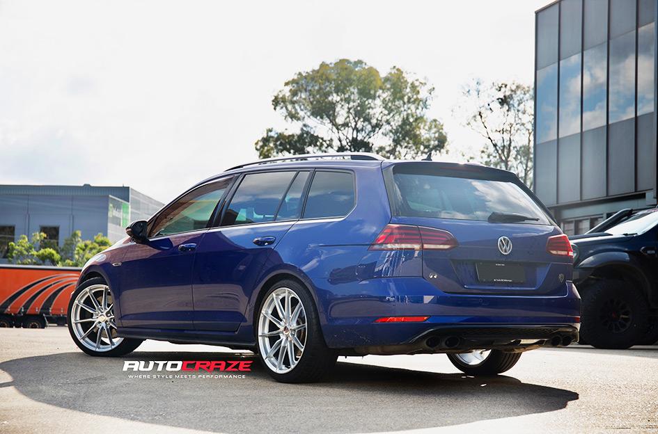 VOLKSWAGEN GOLF ZR6 POLISHED SILVER