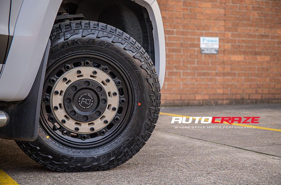 VOLKSWAGEN AMAROK ARSENAL SAND ON BLACK