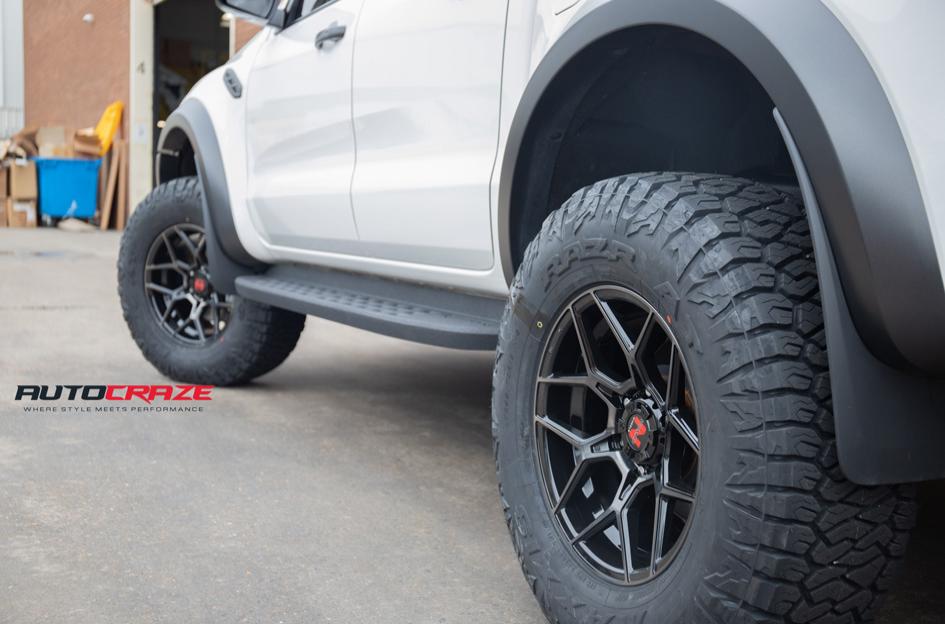 FORD RANGER RAPTOR SABBATH GLOSS BLACK TINTED FACE