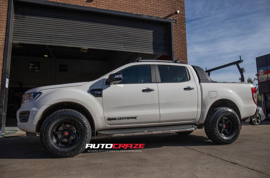 FORD RANGER PROSECUTOR MATTE BLACK