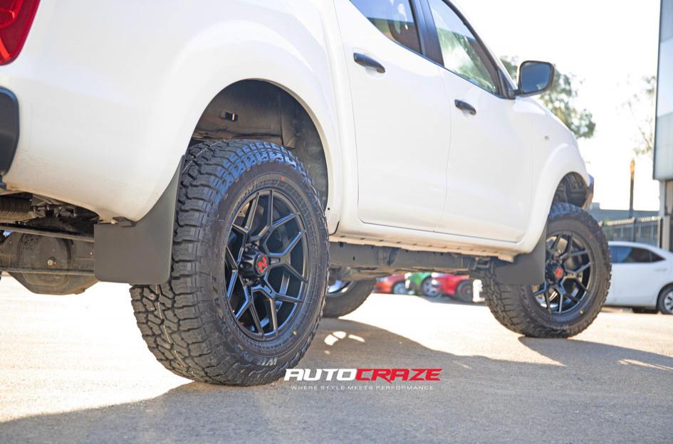 NISSAN NAVARA SABBATH MATTE BLACK
