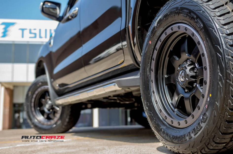FORD-RANGER-TROPHY-MATTE-BLACK-WITH-ANTHRACITE-RING