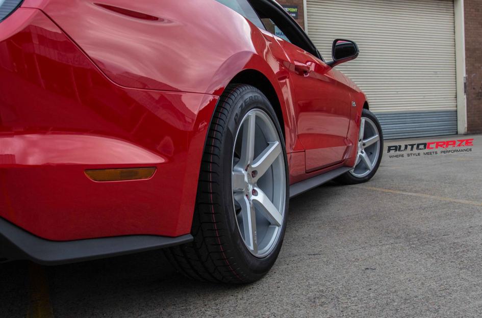 FORD MUSTANG MILAN SILVER MACHINED FACE 4