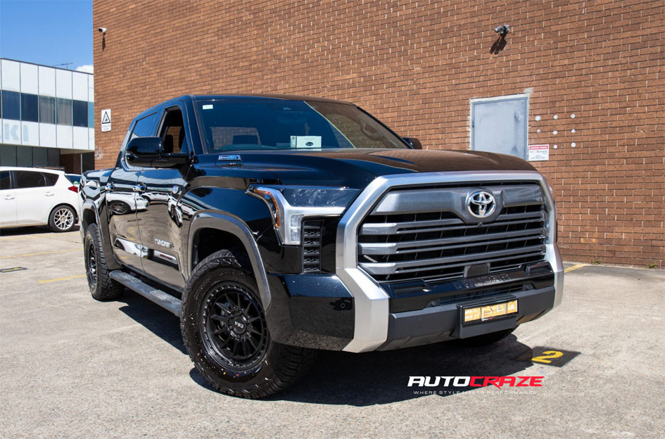 TOYOTA TUNDRA HORIZON CSA-X SATIN BLACK