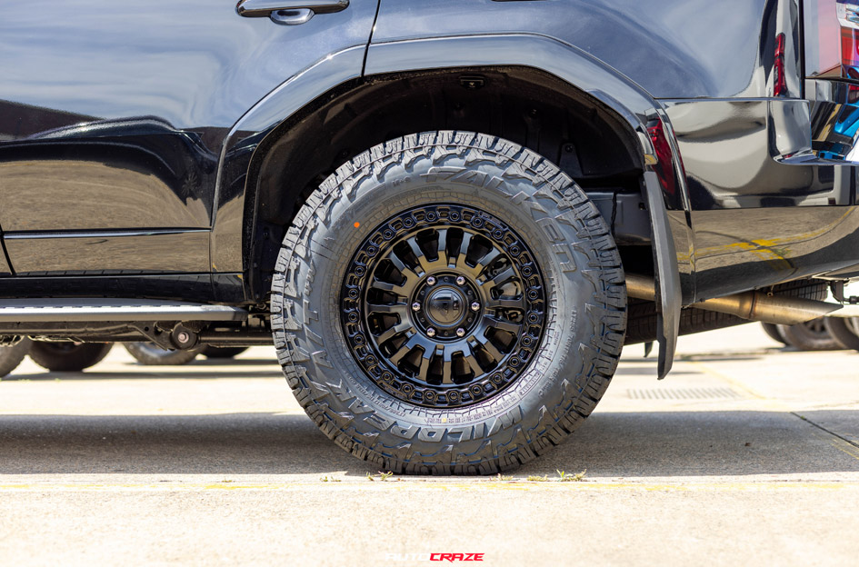 TOYOTA LAND CRUISER PRADO 250 FUEL RINCON MATTE BLACK