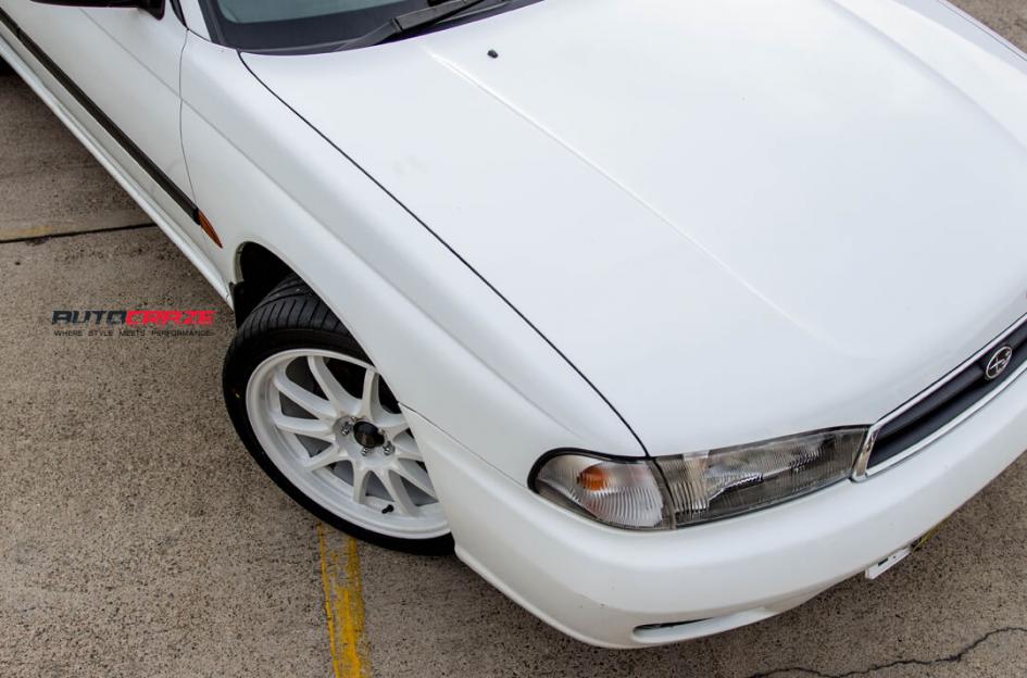 SUBARU LIBERTY ROTATE WHITE