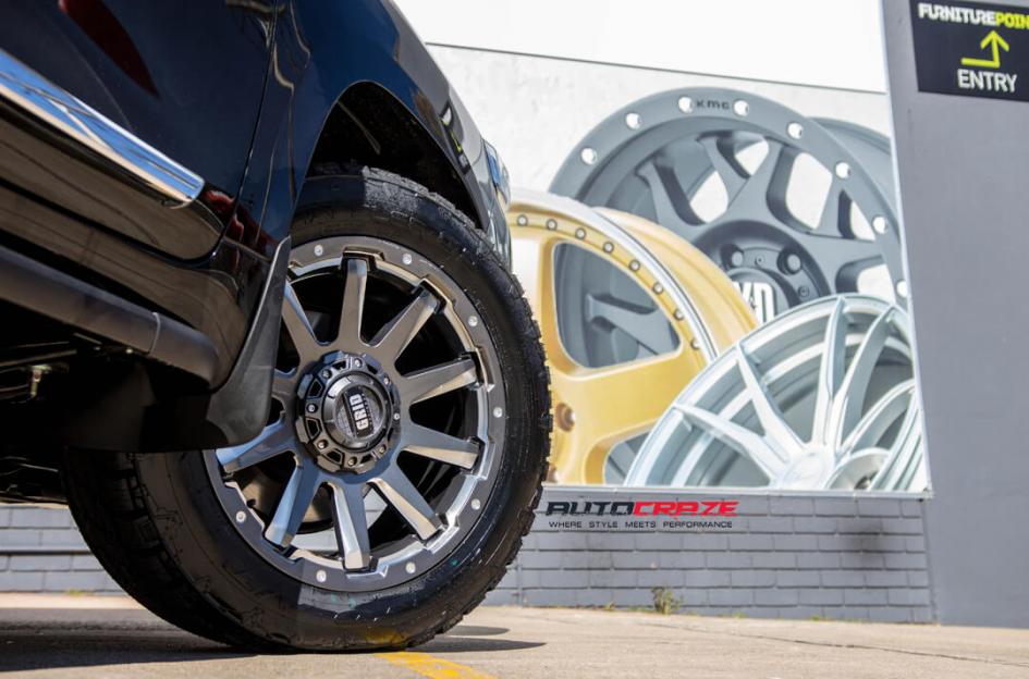 TOYOTA LANDCRUSIER GD05 GRAPHITE WITH MILLED ACCENTS