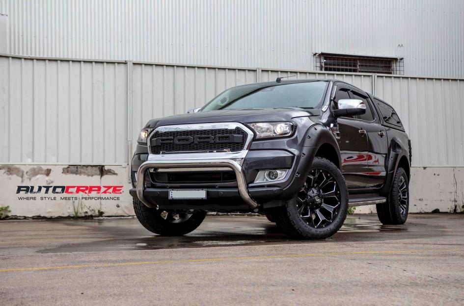 FORD RANGER ASSAULT GLOSS BLACK MILLED ACCENTS