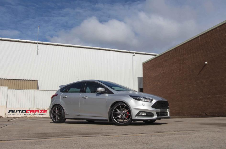 FORD FOCUS  5 STUD  MISANO MATTE GUN METAL
