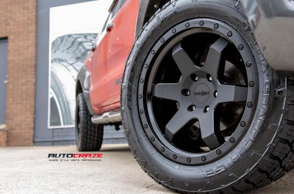 FORD-RANGER-SIX-MATTE-BLACK-FACE-WITH-GLOSS-BLACK-WINDOWS