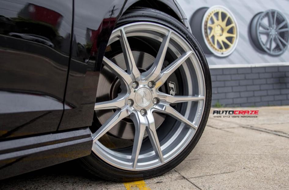 VOLKSWAGEN GOLF SF06 SILVER MACHINED FACE