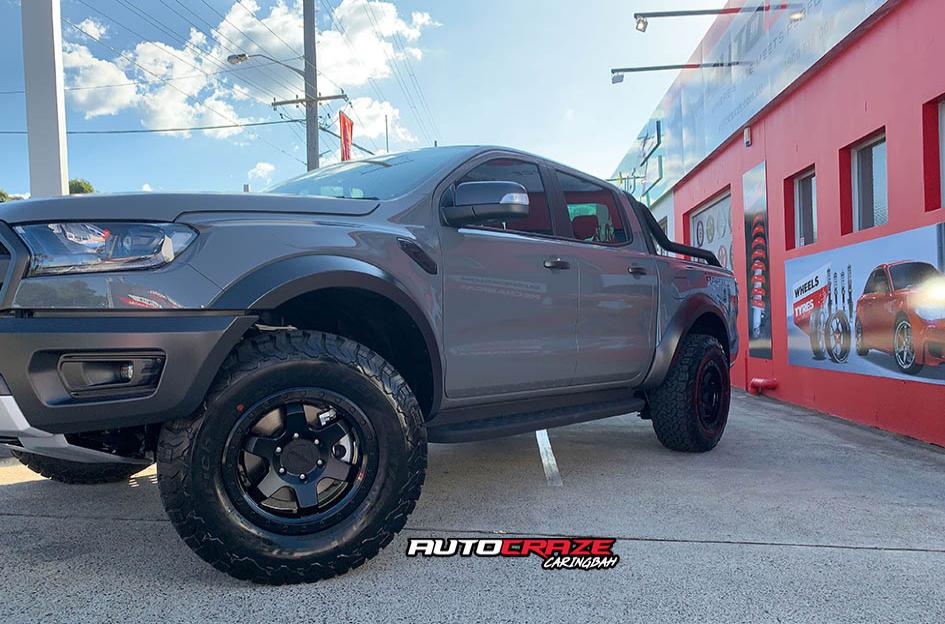 FORD-RAPTOR-SIX-MATTE-BLACK-FACE-WITH-GLOSS-BLACK-WINDOWS