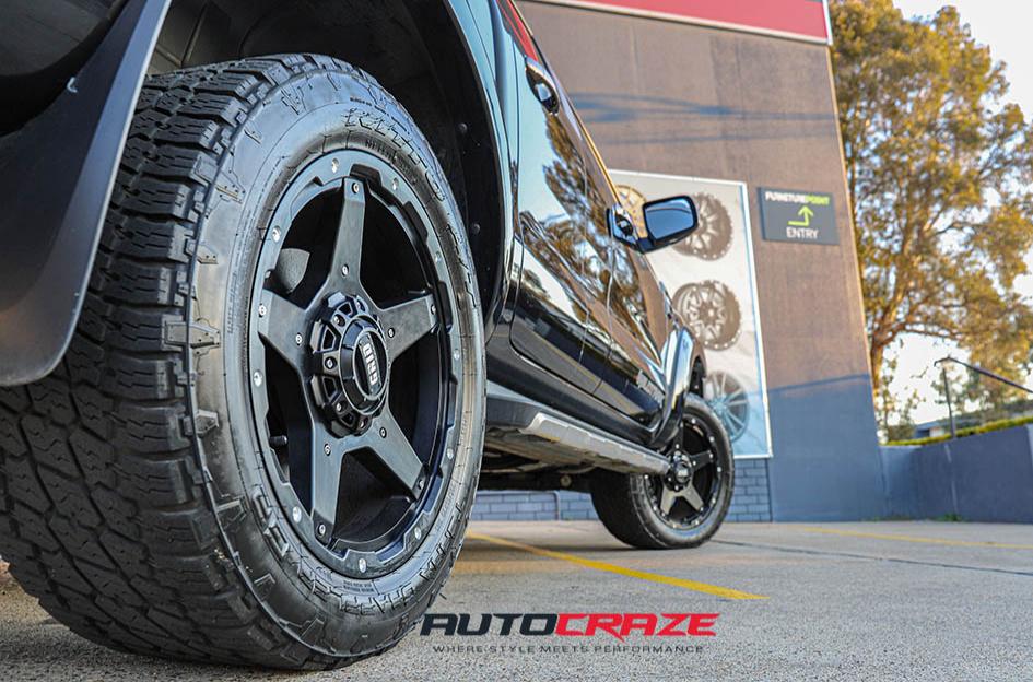 FORD RANGER RAPTOR GD04 MATTE BLACK