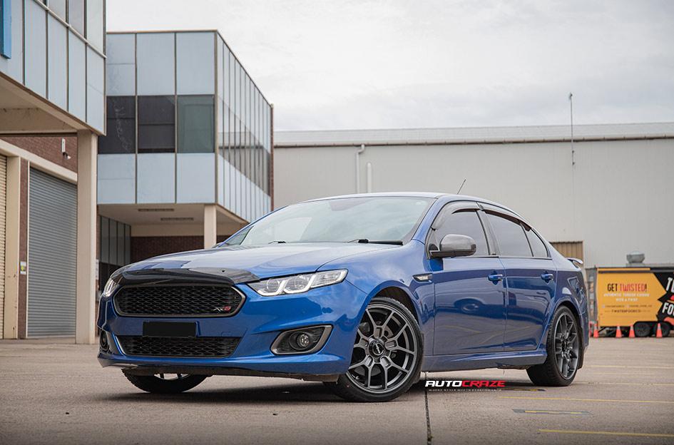FORD-FALCON-XR6-FG-ZMO-MATTE-ANTHRACITE