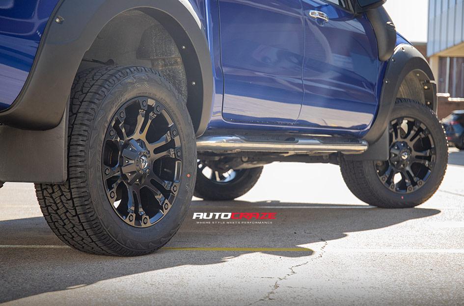 FORD-RANGER-VAPOR-MATTE-BLACK