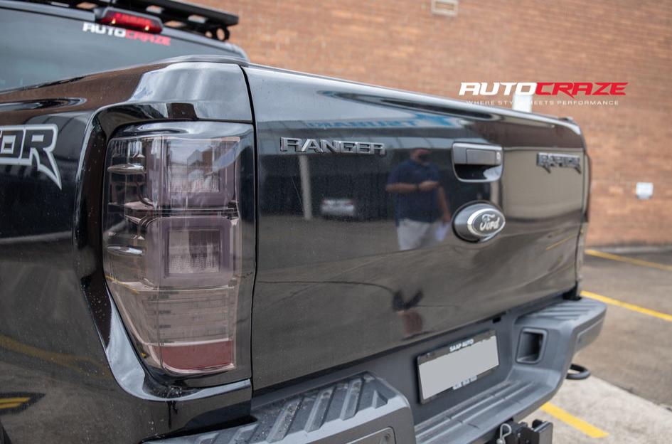 FORD RANGER RAPTOR REBEL ANTHRACITE CENTER W BLACK LIP