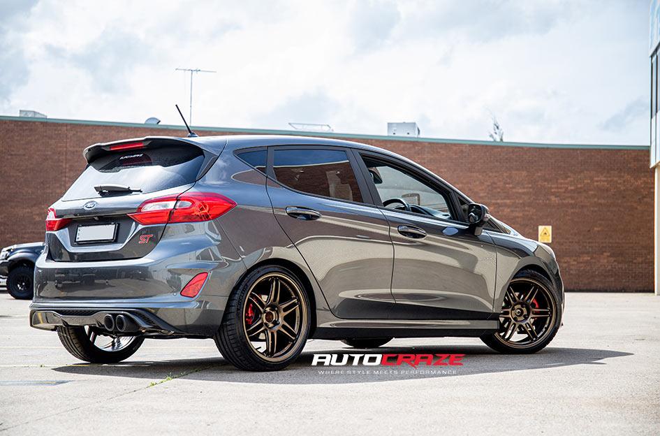 FORD FIESTA SF01 SATIN BLACK