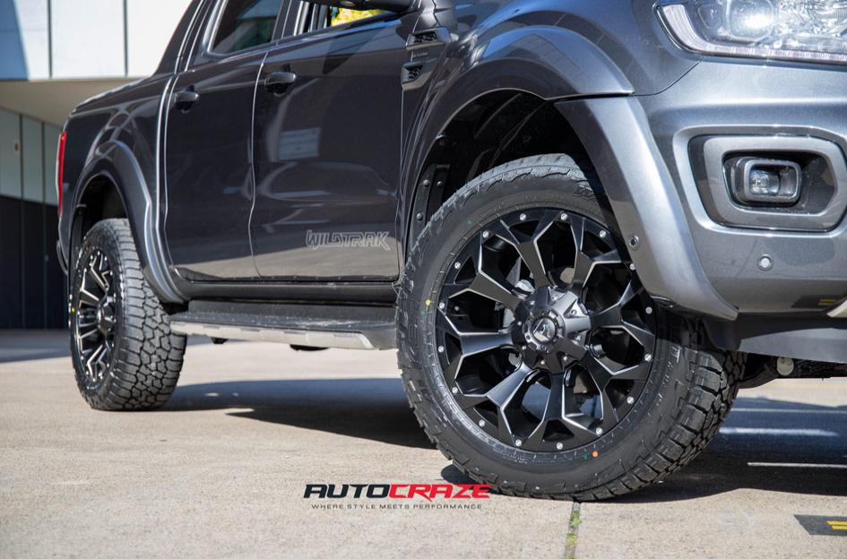 FORD RANGER ASSAULT GLOSS BLACK MILLED ACCENTS